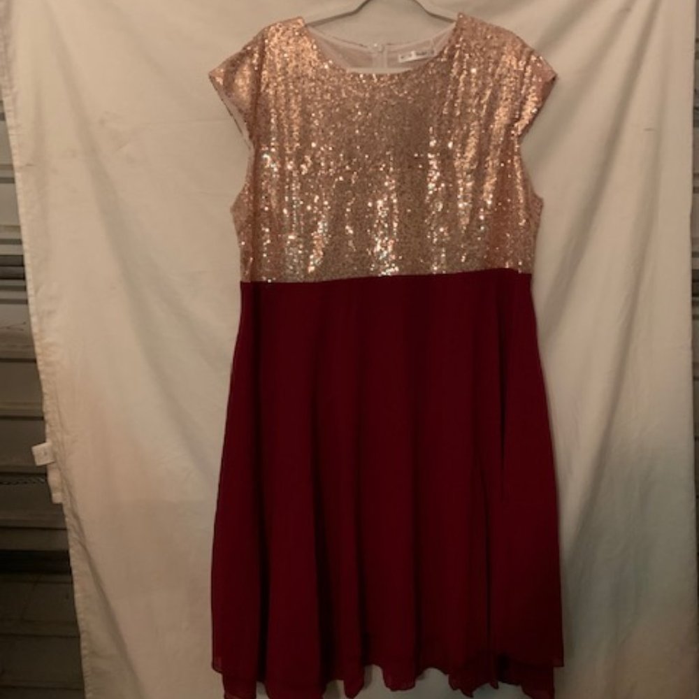Rosegal Gold and Red Sequin Midi Dress